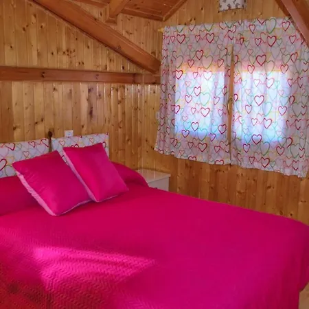 シャレー 5 Bedrooms Chalet With Shared Pool Jacuzzi And Terrace At Alcañiz