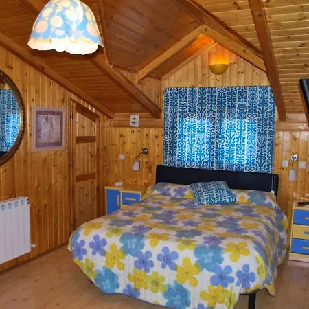 5 Bedrooms Chalet With Shared Pool Jacuzzi And Terrace At *